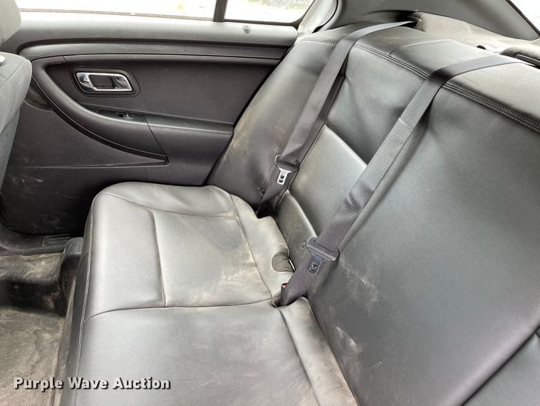 image for item ID9925 2013 Ford Taurus Police