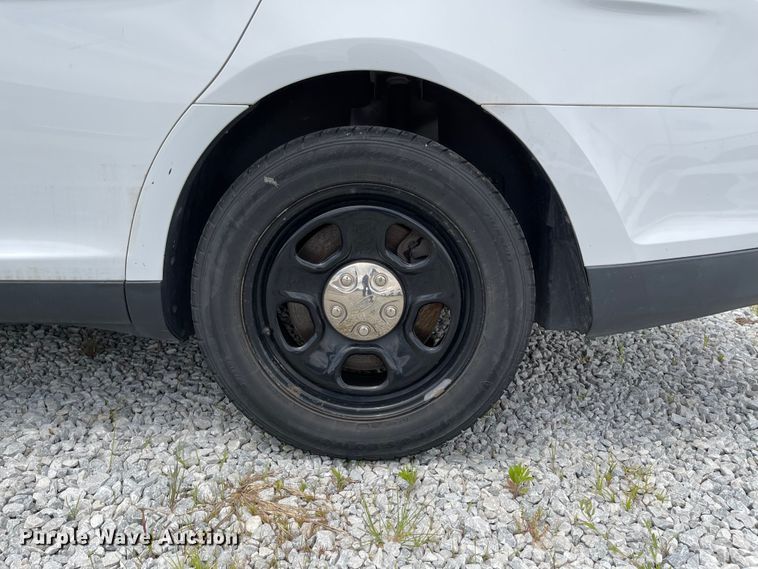 image for item ID9925 2013 Ford Taurus Police