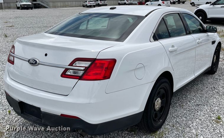 image for item ID9926 2013 Ford Taurus Police
