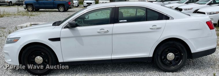 image for item ID9926 2013 Ford Taurus Police