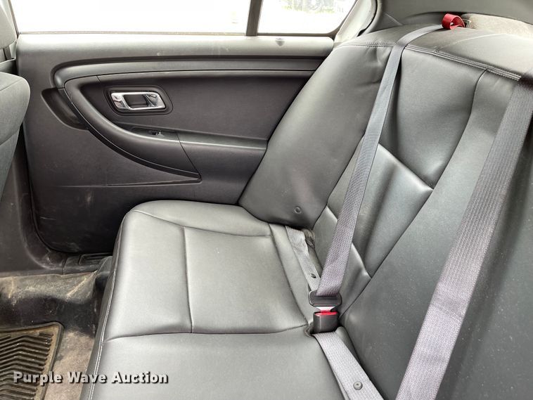 image for item ID9926 2013 Ford Taurus Police