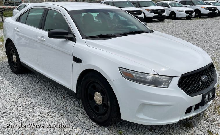 image for item ID9927 2013 Ford Taurus Police