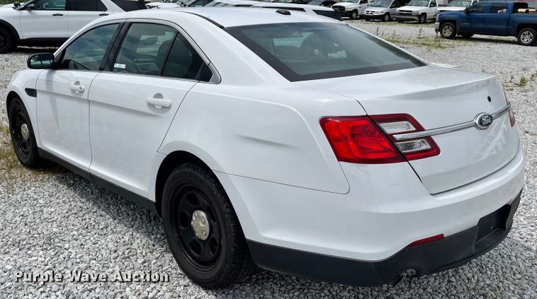 image for item ID9927 2013 Ford Taurus Police
