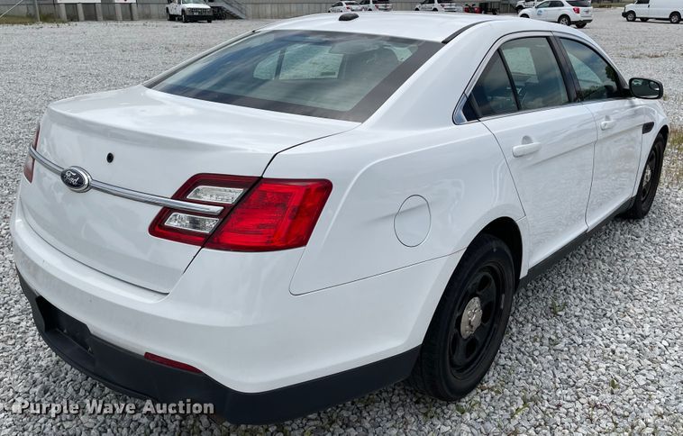 image for item ID9928 2013 Ford Taurus Police