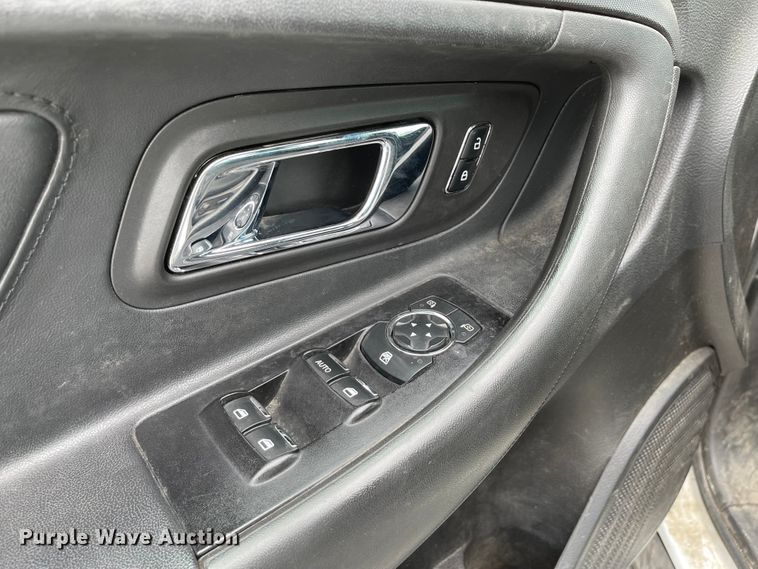 image for item ID9928 2013 Ford Taurus Police