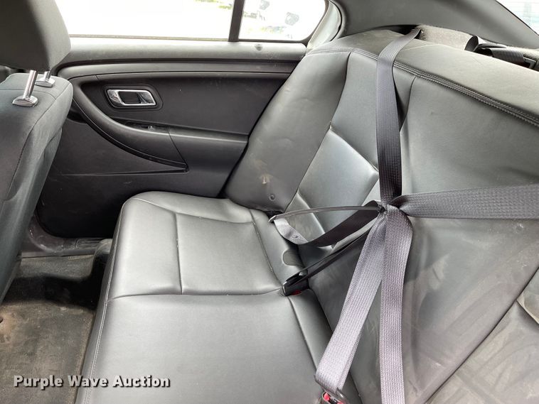 image for item ID9928 2013 Ford Taurus Police