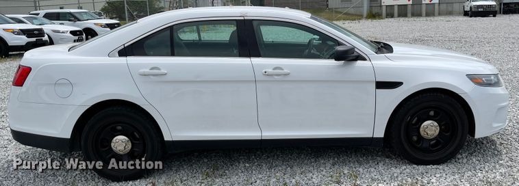 image for item ID9929 2013 Ford Taurus Police