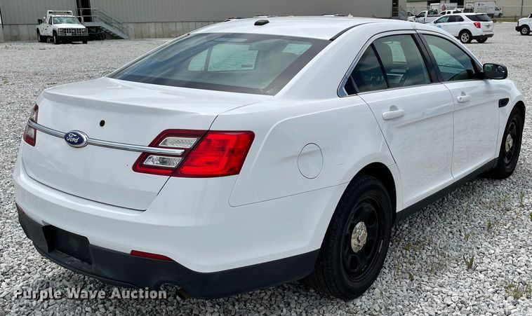 image for item ID9929 2013 Ford Taurus Police