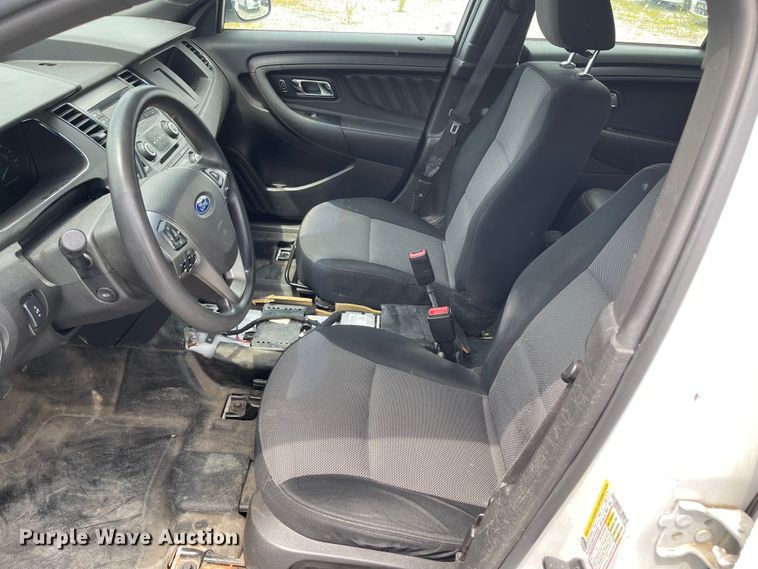 image for item ID9929 2013 Ford Taurus Police