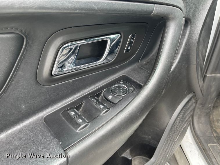 image for item ID9929 2013 Ford Taurus Police