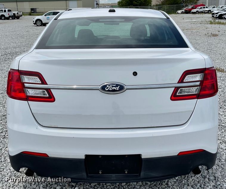 image for item ID9932 2013 Ford Taurus Police