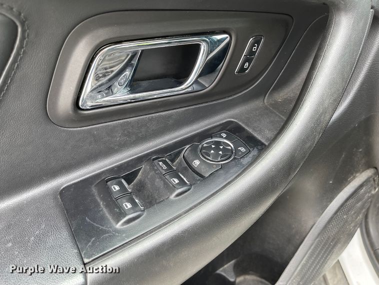 image for item ID9932 2013 Ford Taurus Police