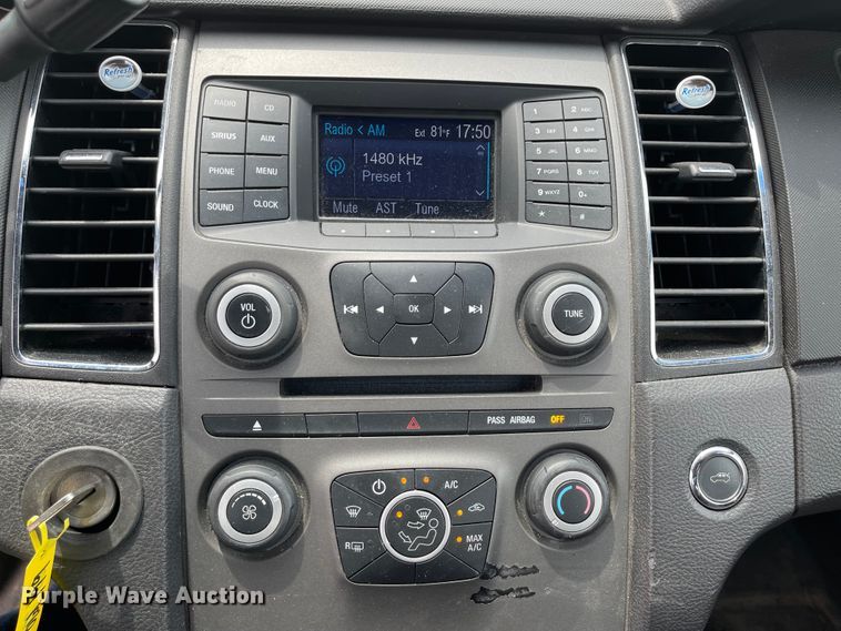 image for item ID9932 2013 Ford Taurus Police