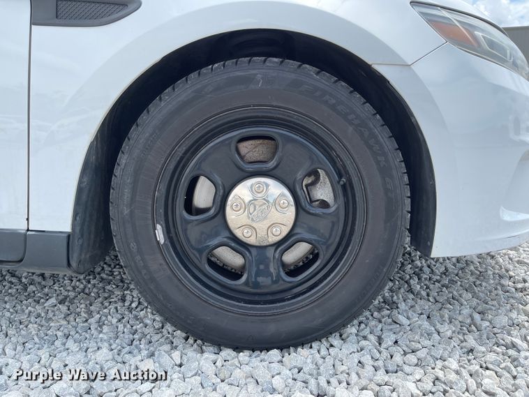 image for item ID9932 2013 Ford Taurus Police