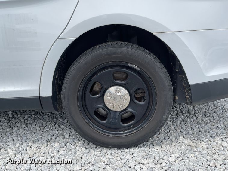 image for item ID9932 2013 Ford Taurus Police