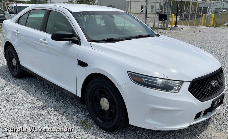 image for item ID9934 2015 Ford Taurus Police