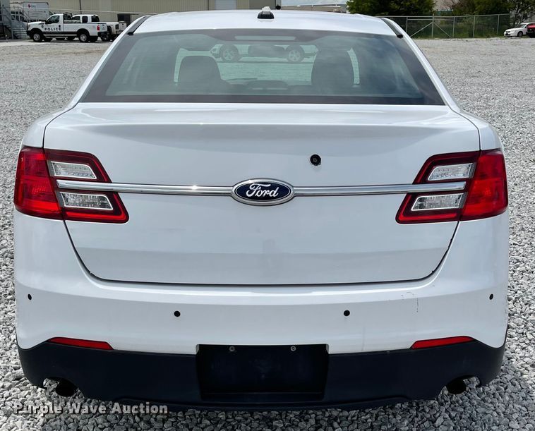 image for item ID9934 2015 Ford Taurus Police