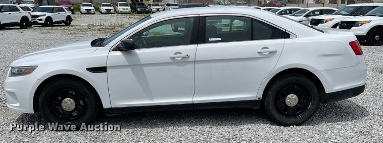 image for item ID9934 2015 Ford Taurus Police