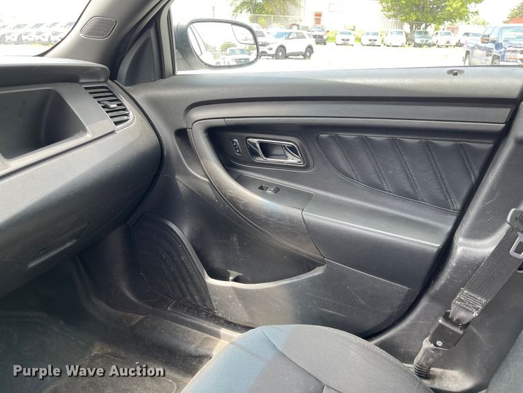 image for item ID9934 2015 Ford Taurus Police