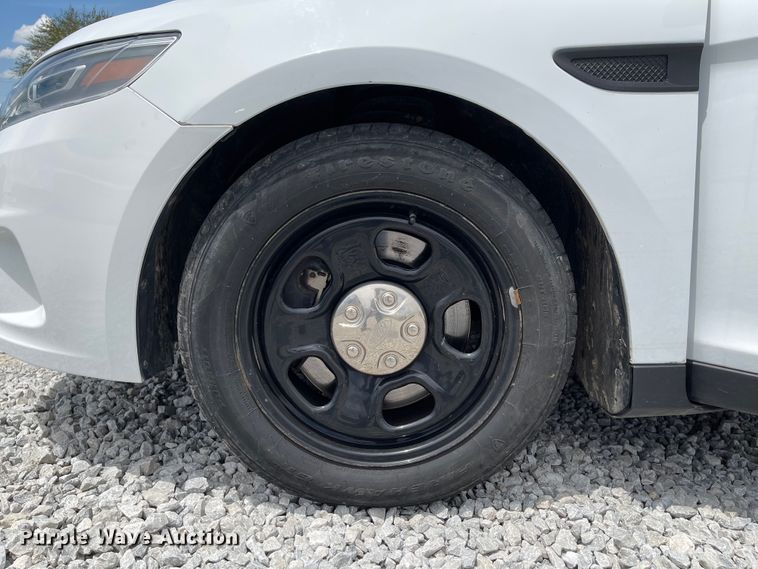 image for item ID9934 2015 Ford Taurus Police