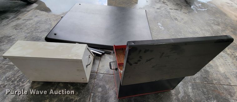 image for item IF9826 Pickup truck accessories