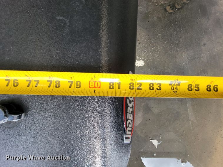 image for item IF9826 Pickup truck accessories