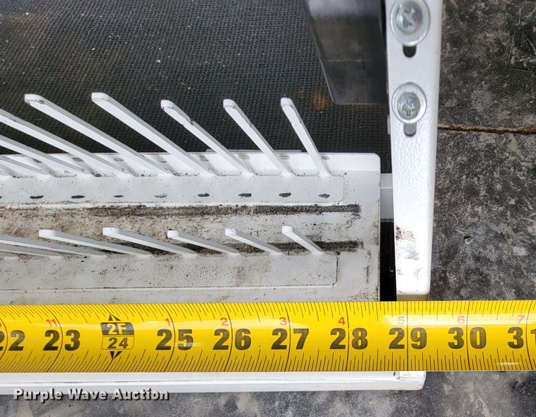 image for item IF9826 Pickup truck accessories