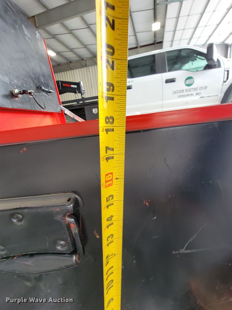 image for item IF9826 Pickup truck accessories