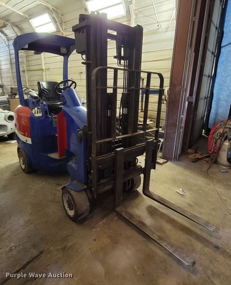 image for item IF9831 Tailift DV8R  forklift
