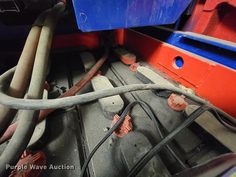 image for item IF9831 Tailift DV8R  forklift