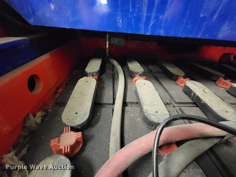 image for item IF9831 Tailift DV8R  forklift