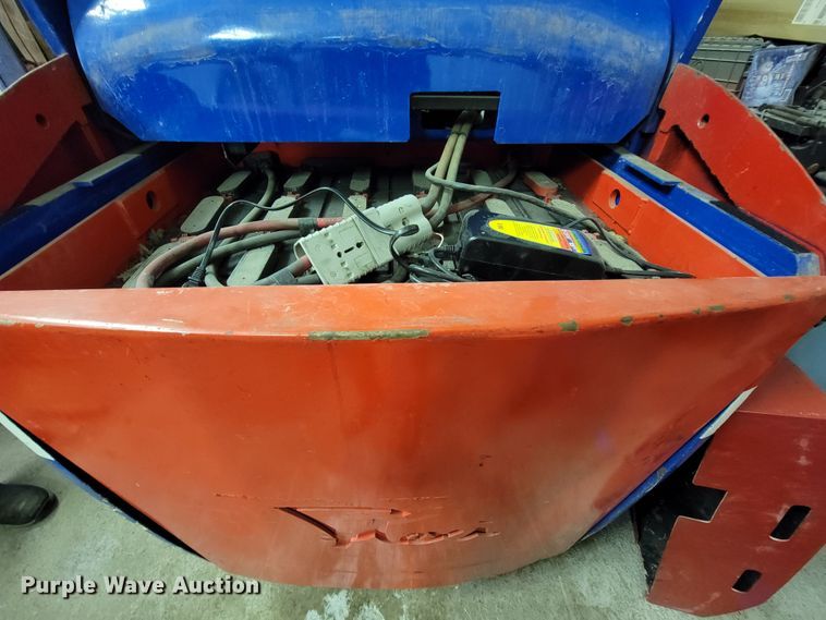 image for item IF9831 Tailift DV8R  forklift