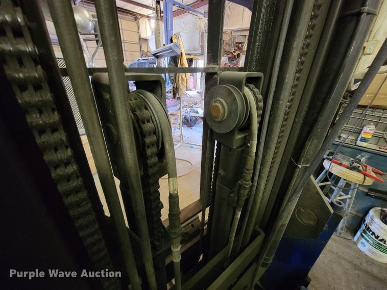 image for item IF9831 Tailift DV8R  forklift