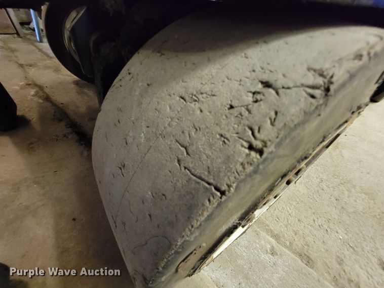 image for item IF9831 Tailift DV8R  forklift