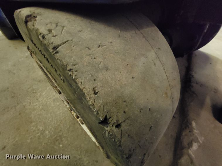 image for item IF9831 Tailift DV8R  forklift