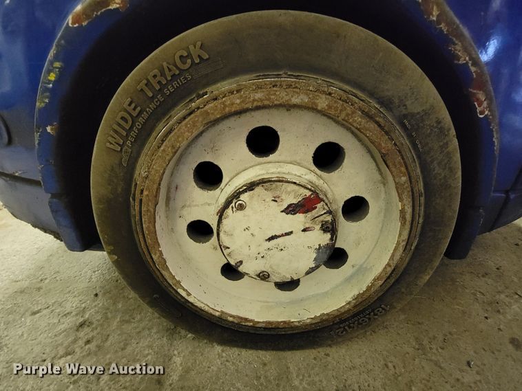 image for item IF9831 Tailift DV8R  forklift