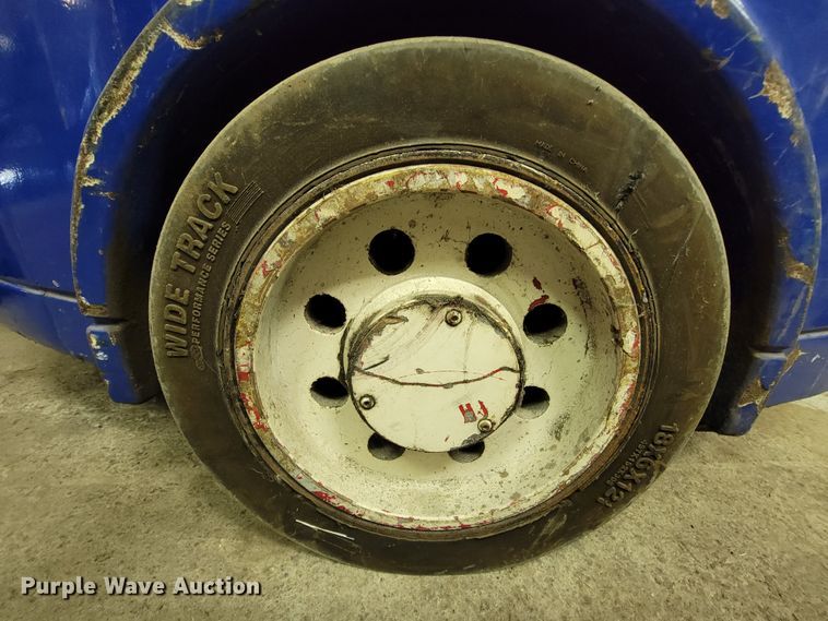 image for item IF9831 Tailift DV8R  forklift