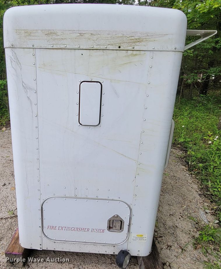 image for item IF9841 Sleeper