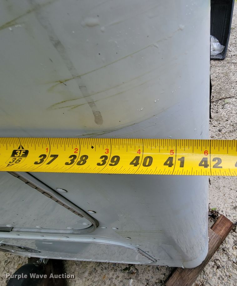 image for item IF9841 Sleeper