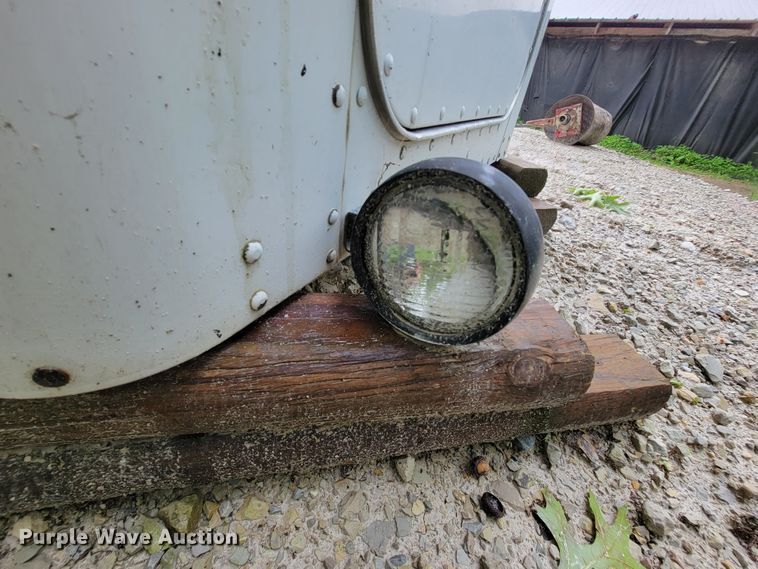 image for item IF9841 Sleeper