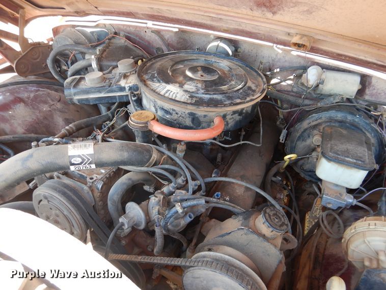 image for item IJ9380 1986 AMC Jeep Grand Wagoneer  SUV