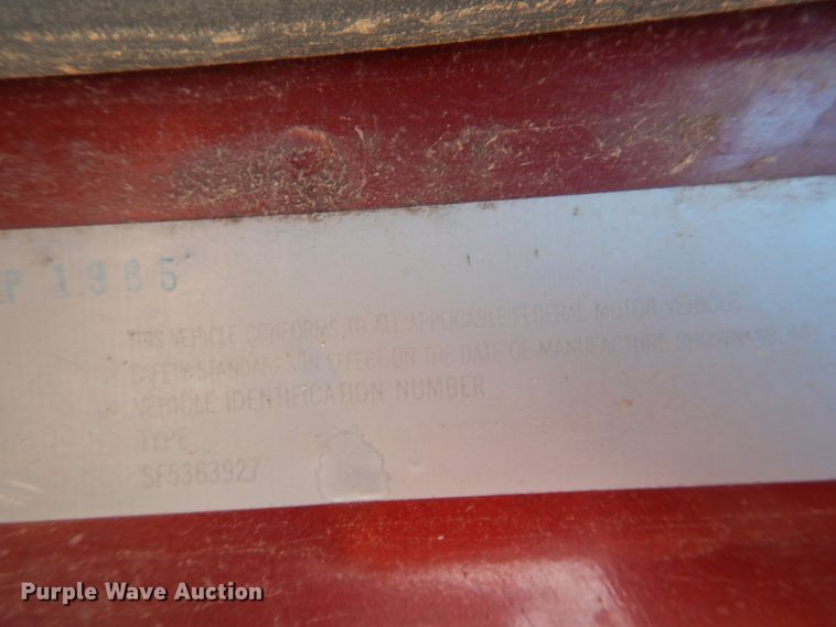 image for item IJ9380 1986 AMC Jeep Grand Wagoneer  SUV