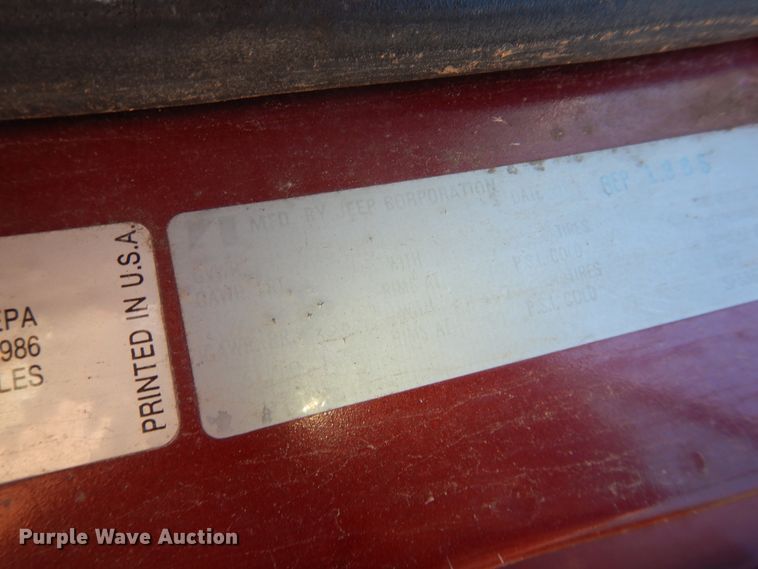 image for item IJ9380 1986 AMC Jeep Grand Wagoneer  SUV