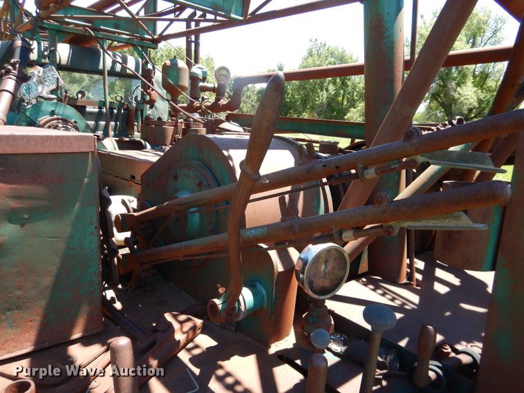 image for item IJ9382 1960 International R192  drilling rig truck