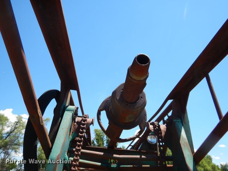 image for item IJ9382 1960 International R192  drilling rig truck