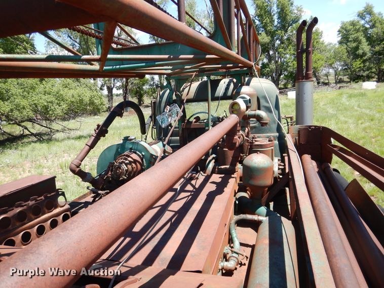 image for item IJ9382 1960 International R192  drilling rig truck