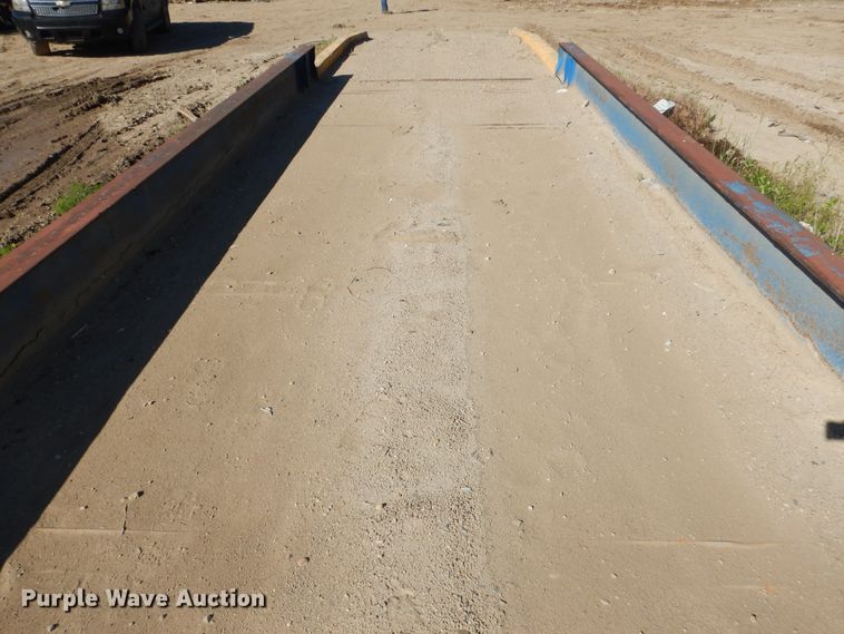 image for item IJ9387 Avery Weigh-tronix  scale