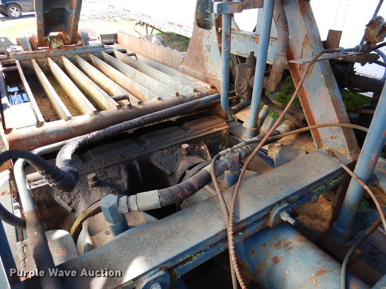 image for item IJ9388 Mosley  metal baler