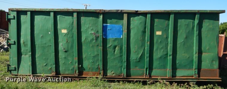 image for item IJ9389 Roll-off dumpster