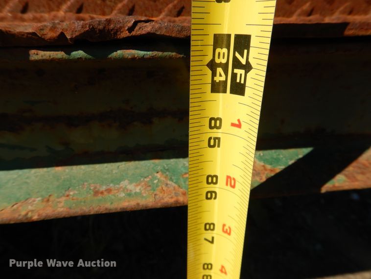 image for item IJ9389 Roll-off dumpster